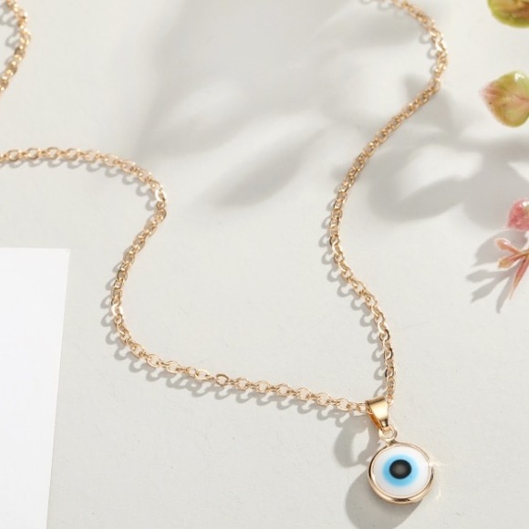 Urban Outfitters Lucky Evil Eye Necklace - Picture 1 of 2